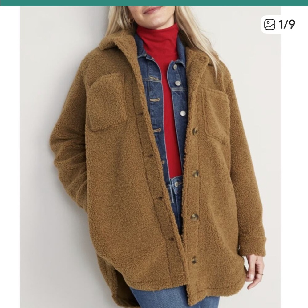 Old Navy Brown Sherpa Teddy Jacket , Shaket in a XL. Great condition!